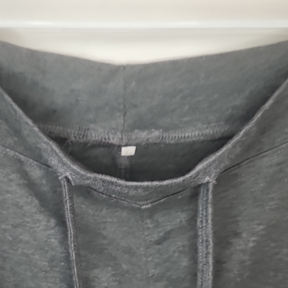 Gray Lounge Pants with Pocket - Picture 4 of 7